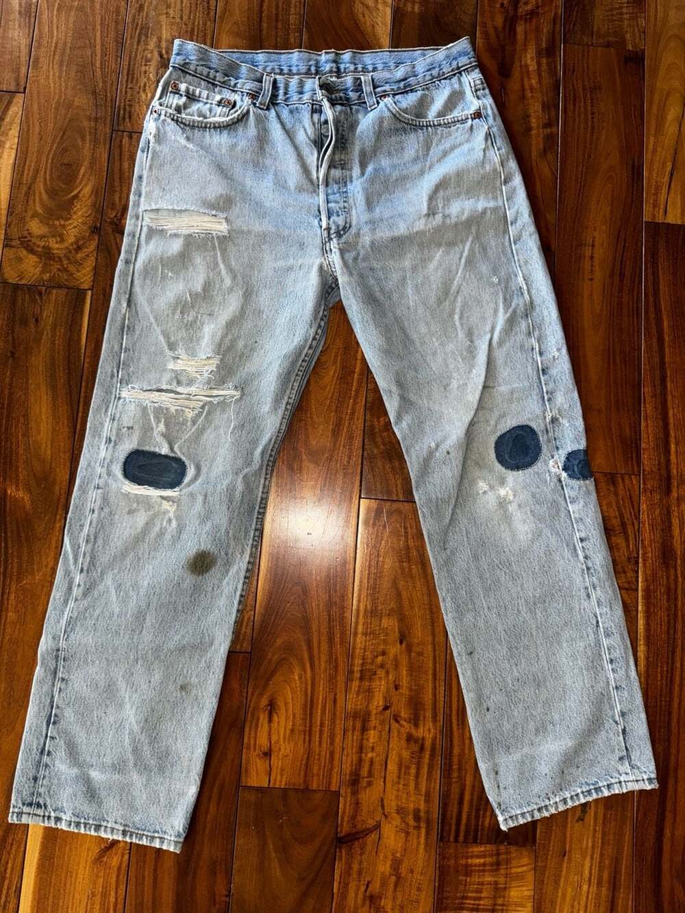 Levi's 501 1989 Vintage Denim Jeans Size 36x30 Light Wash Ripped Patches